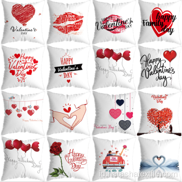 Bantal dekorasi pencetakan bentuk hati Hari Valentine